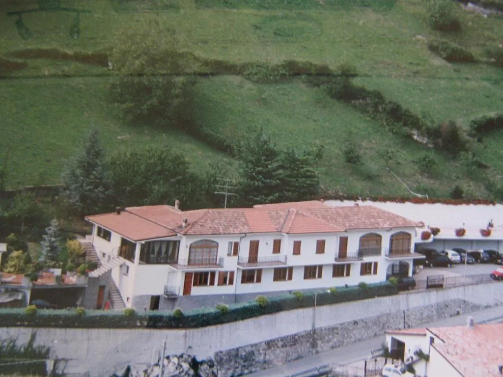 B&B Il Santo Pellegrino Adrara San Rocco Italy