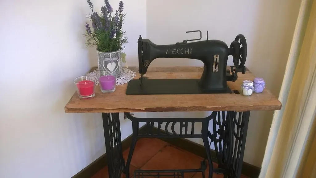 B&B Il Santo Pellegrino Adrara San Rocco 0*,